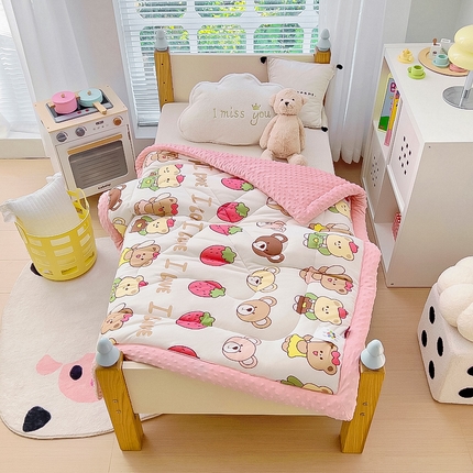 91家纺网 家纺一手货源 找家纺 （总）嗨生活 2023年新款针织棉豆豆被儿童被单人被幼儿园被子