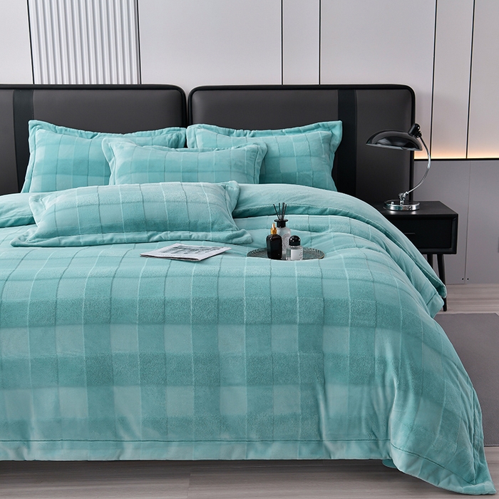 91家纺网 家纺一手货源 找家纺 席之家 2023加厚保暖立体剪花方格雪兔毛四件套-简爱款 方格-水兰