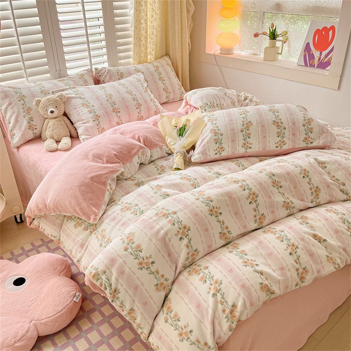 91家纺网 家纺一手货源 找家纺 古吉梦 2023新增牛奶绒印花（跑量款） 爱的花语