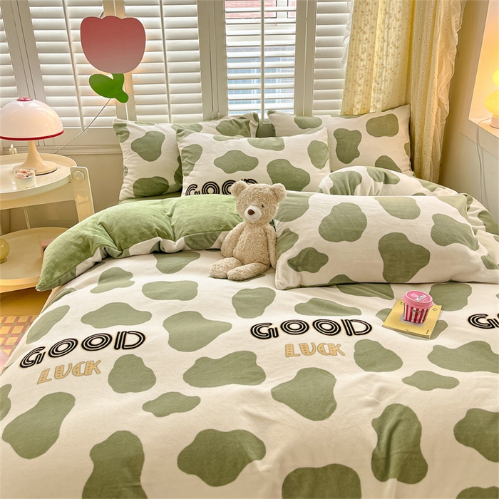 91家纺网 家纺一手货源 找家纺 古吉梦 2023新增牛奶绒印花（跑量款） 斑驳-绿