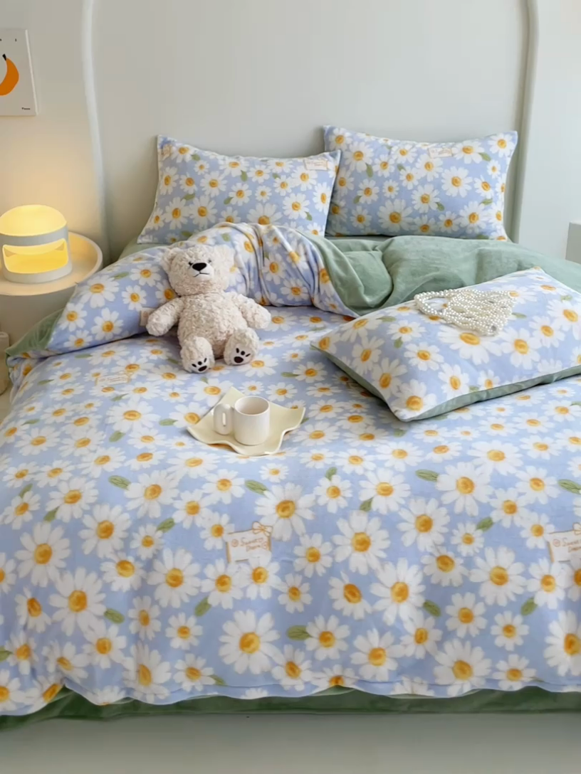 91家纺网 家纺一手货源 找家纺 潘朵拉 2023新款秋冬ins韩系牛奶绒印花四件套 幽径