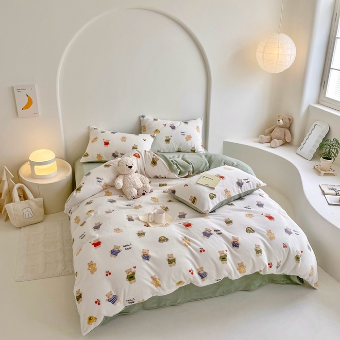 91家纺网 家纺一手货源 找家纺 潘朵拉 2023新款秋冬ins韩系牛奶绒印花四件套 哈喽熊