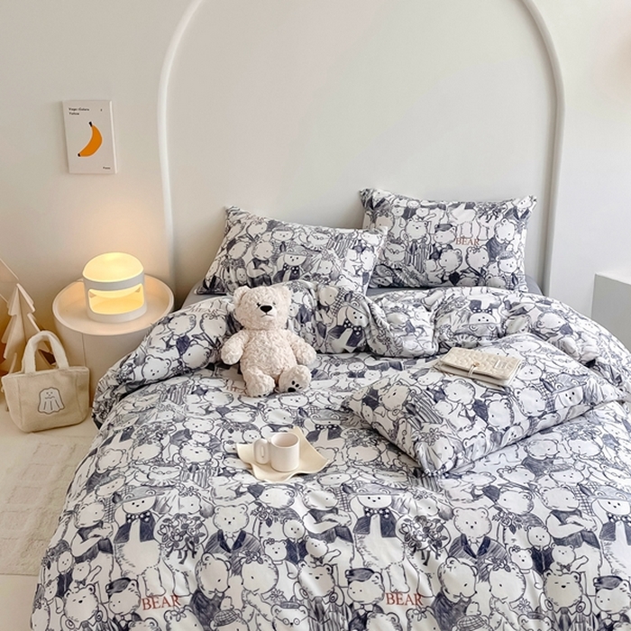 91家纺网 家纺一手货源 找家纺 潘朵拉 2023新款秋冬ins韩系牛奶绒印花四件套 素描熊