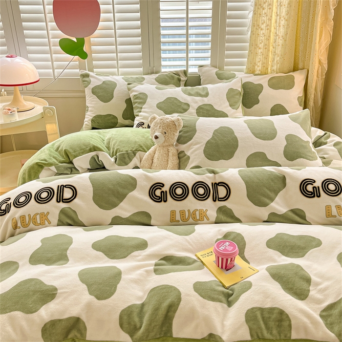 91家纺网 家纺一手货源 找家纺 古吉梦 2023新增牛奶绒印花（跑量款） 斑驳-绿