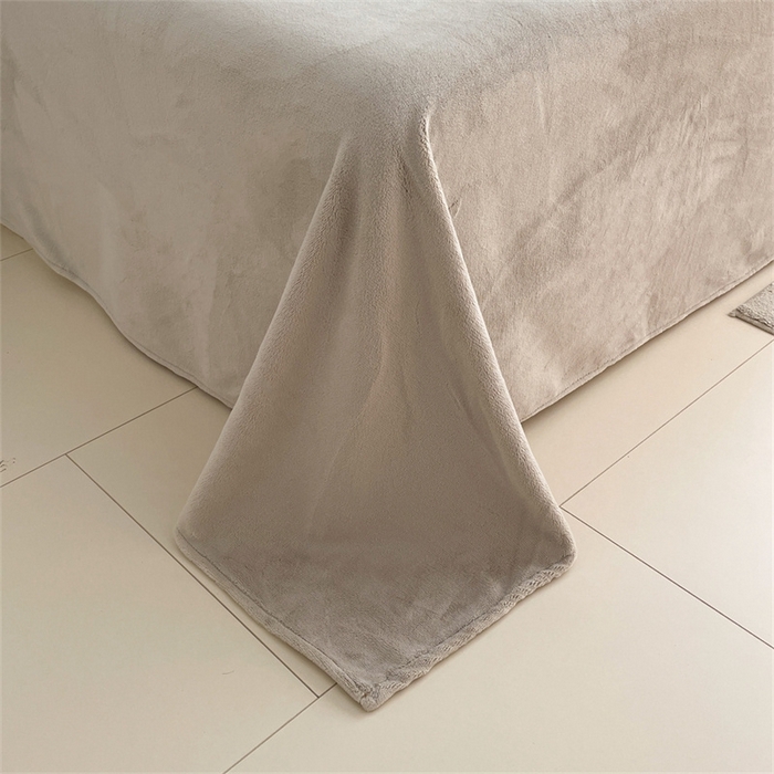 91家纺网 家纺一手货源 找家纺 古吉梦 2023新款牛奶绒纯色双拼（跑量款）四件套 杏仁+香草灰