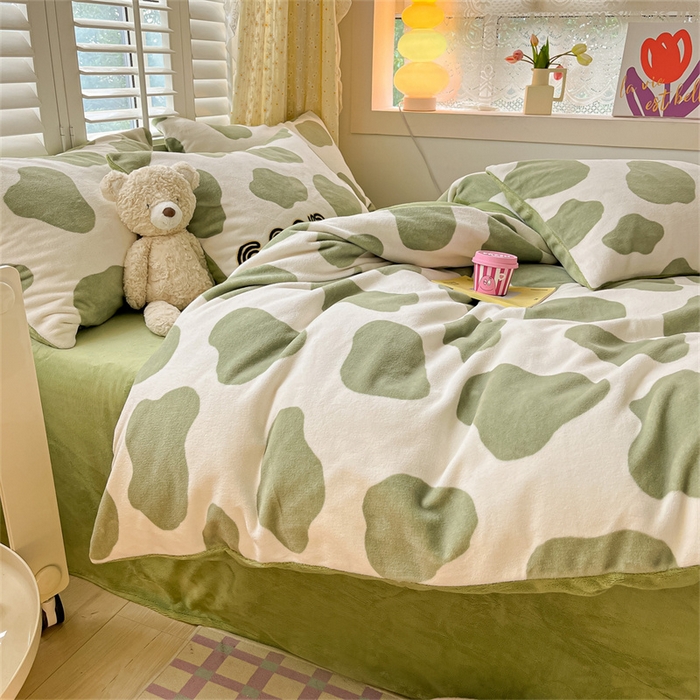 91家纺网 家纺一手货源 找家纺 古吉梦 2023新增牛奶绒印花（跑量款） 斑驳-绿