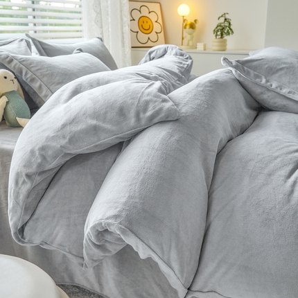 91家纺网 家纺一手货源 找家纺 （总）慕晨高克重爆款直播纯色牛奶绒法莱绒双拼素色三四件套单被套床单