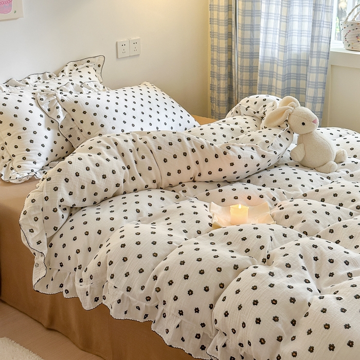 91家纺网 家纺一手货源 找家纺 淑女公社 2024新款A类水洗棉皱皱纱花边款四件套 小花朵