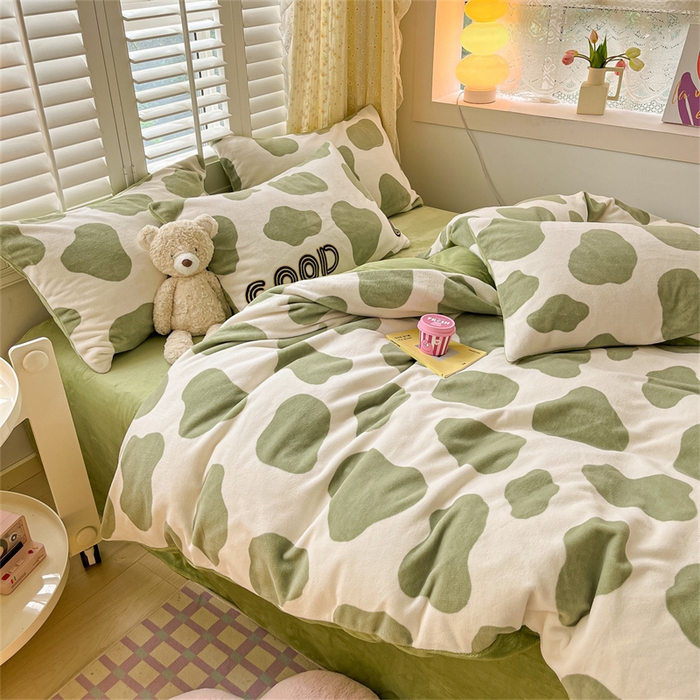 91家纺网 家纺一手货源 找家纺 古吉梦 2023新增牛奶绒印花（跑量款） 斑驳-绿