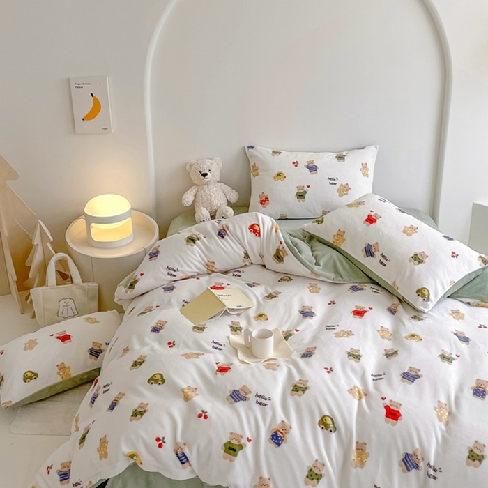 91家纺网 家纺一手货源 找家纺 潘朵拉 2023新款秋冬ins韩系牛奶绒印花四件套 哈喽熊