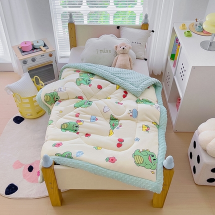91家纺网 家纺一手货源 找家纺 嗨生活 2023年新款针织棉豆豆被儿童被单人被幼儿园被子 恐龙宝宝