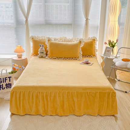 十里居 2023新款纯色韩版花边牛奶绒单床裙三件套 奶油黄