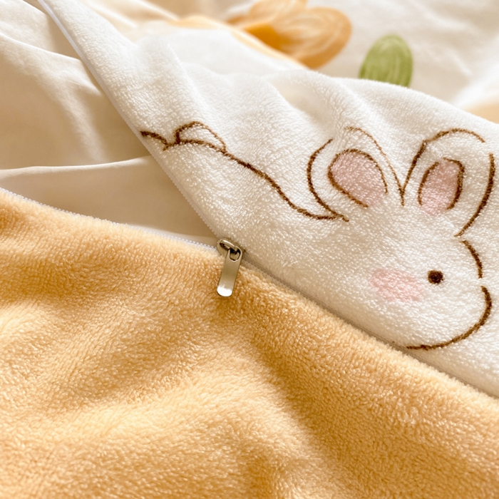 91家纺网 家纺一手货源 找家纺 沐慕 2024新款牛奶绒加厚保暖卡通印花四件套 花漾兔