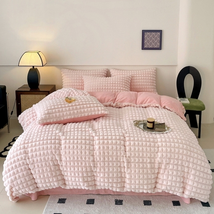 91家纺网 家纺一手货源 找家纺 民新家纺 2024新款A类母婴级兔毛绒四件套 格子-粉色