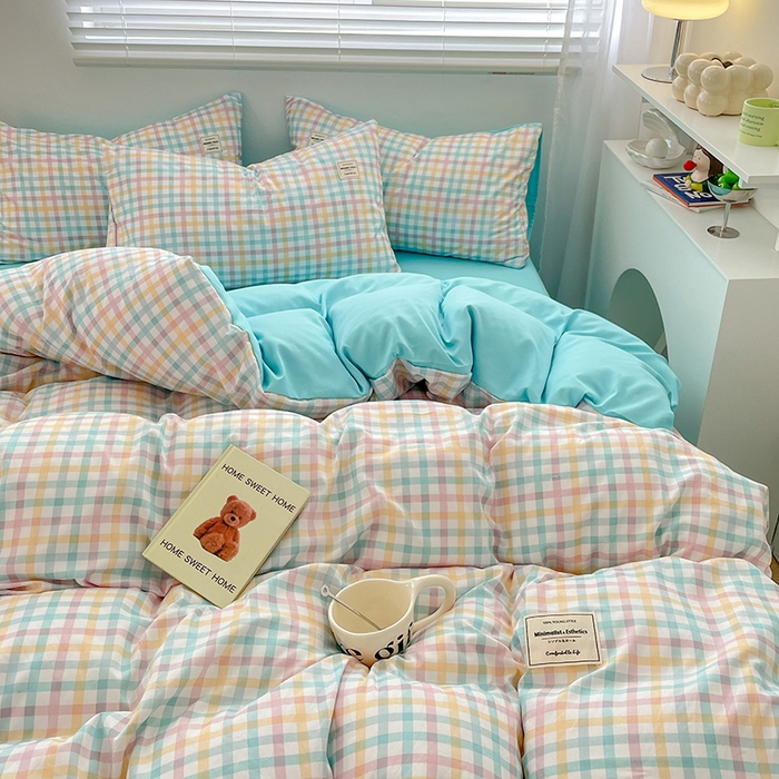 91家纺网 家纺一手货源 找家纺 新款亲肤磨毛无印风格子水洗m床单床笠被套学生宿舍三件套四件套 冰激凌格
