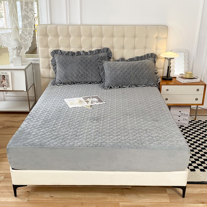 91家纺网 家纺一手货源 找家纺 7V 2023新款宝宝绒床笠牛奶绒360度全包围床笠 高级灰