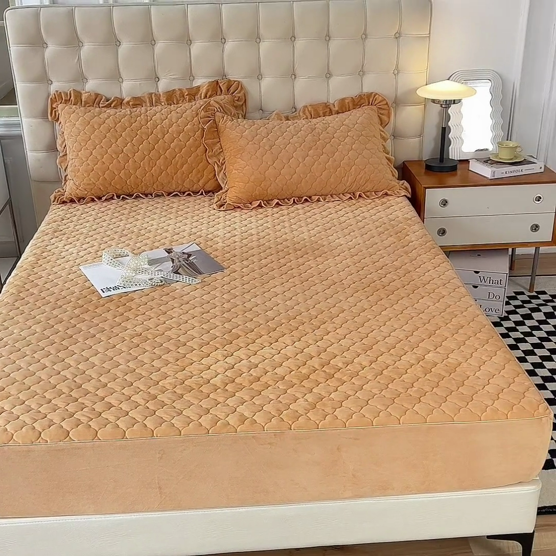 91家纺网 家纺一手货源 找家纺 7V 2023新款宝宝绒床笠牛奶绒360度全包围床笠 橙黄