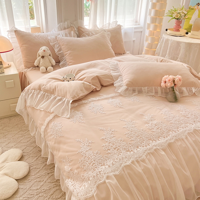 91家纺网 家纺一手货源 找家纺 唐人居 2025新款亲肤磨毛花边款床裙系列--秘密花园 秘密花园-米驼