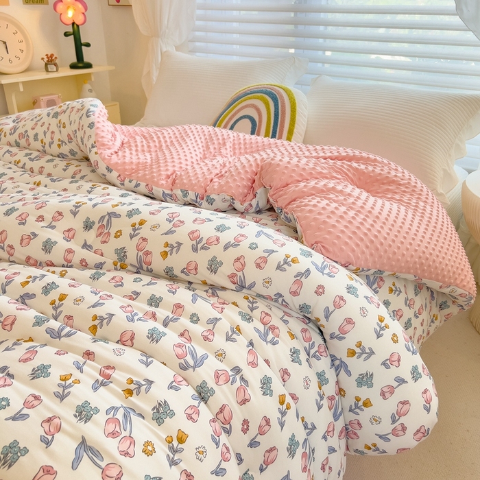 91家纺网 家纺一手货源 找家纺 米菲2023新款A类针织棉豆豆被冬被春秋被被芯被子 百花香