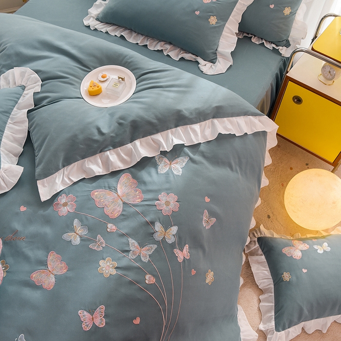 91家纺网 家纺一手货源 找家纺 丝印良品 2023新款秋冬保暖云锦棉刺绣花边春卉系列四件套 春卉-黛蓝