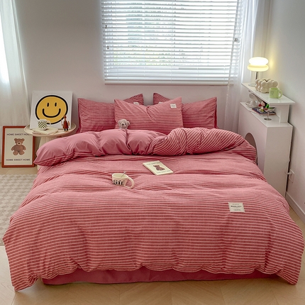 91家纺网 家纺一手货源 找家纺 新款亲肤磨毛无印风格子水洗m床单床笠被套学生宿舍三件套四件套 豆沙条