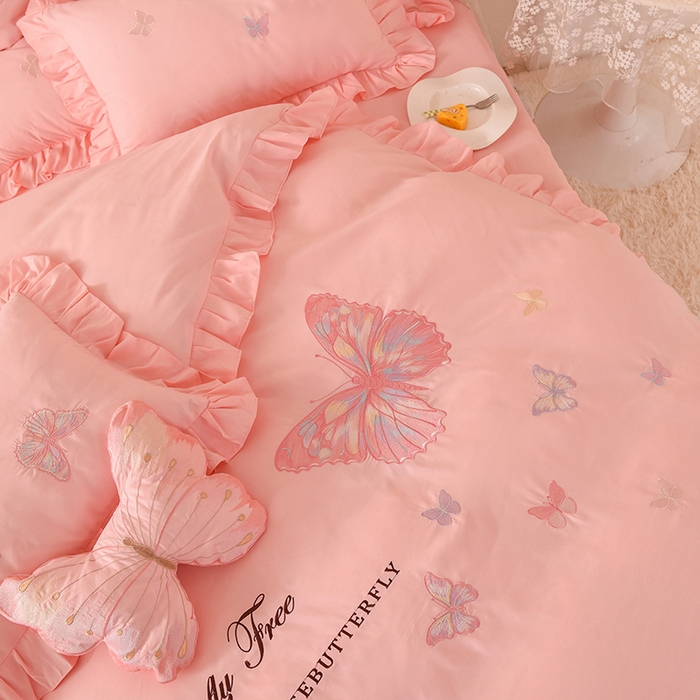 91家纺网 家纺一手货源 找家纺 丝印良品 2023新款秋冬保暖云锦棉刺绣花边羽蝶系列四件套 羽蝶-玉色