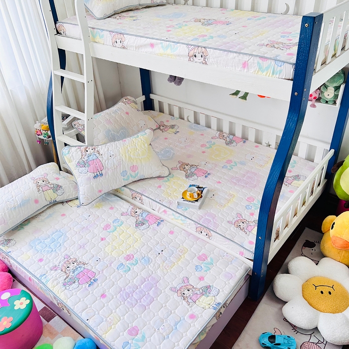 91家纺网 家纺一手货源 找家纺 小虾米 2023新款全棉卡通上下床夹棉系列床笠 安琪拉