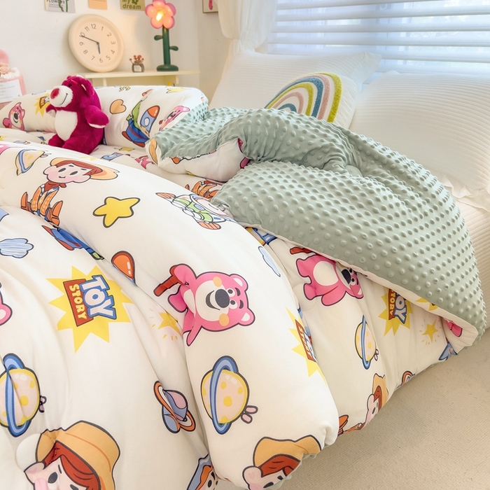 91家纺网 家纺一手货源 找家纺 米菲2023新款A类针织棉豆豆被冬被春秋被被芯被子 0欢乐总动员