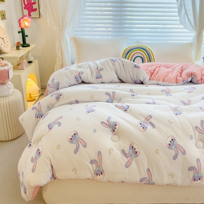 91家纺网 家纺一手货源 找家纺 米菲2023新款A类针织棉豆豆被冬被春秋被被芯被子 星兔兔