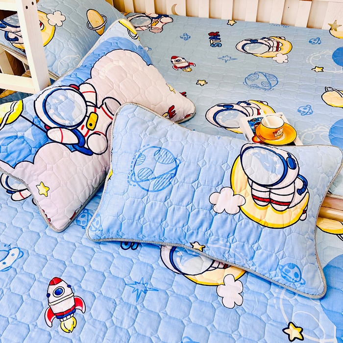 91家纺网 家纺一手货源 找家纺 小虾米 2023新款全棉卡通上下床夹棉系列床笠 探索星球