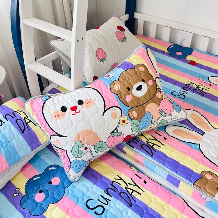 91家纺网 家纺一手货源 找家纺 小虾米 2023新款全棉卡通上下床夹棉系列床笠 天真小兔