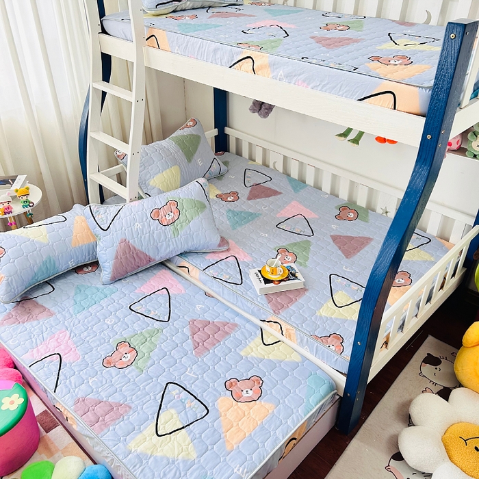 91家纺网 家纺一手货源 找家纺 小虾米 2023新款全棉卡通上下床夹棉系列床笠 淘气熊