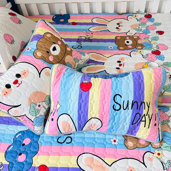 91家纺网 家纺一手货源 找家纺 小虾米 2023新款全棉卡通上下床夹棉系列床笠 天真小兔