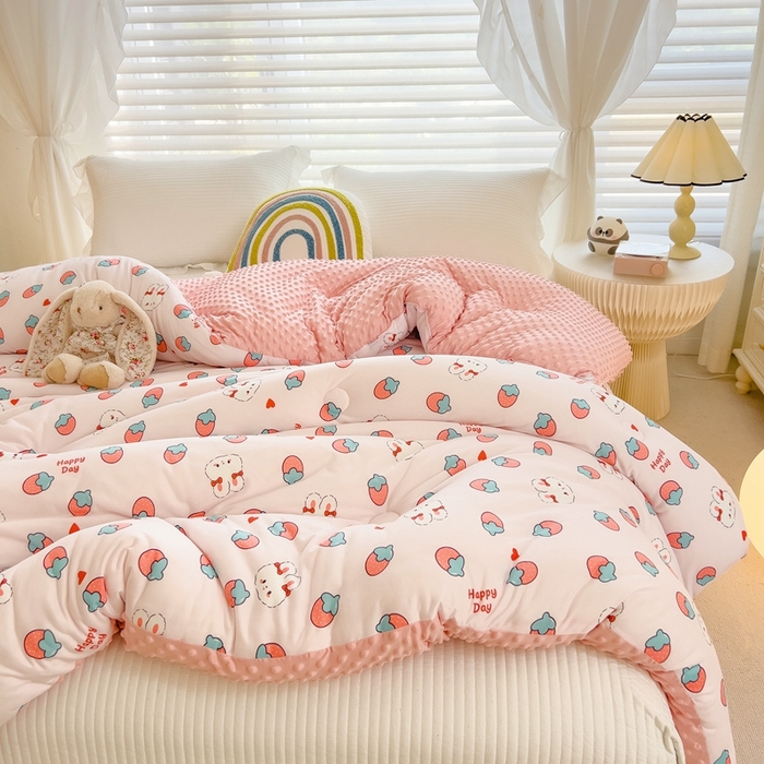 91家纺网 家纺一手货源 找家纺 米菲2023新款A类针织棉豆豆被冬被春秋被被芯被子 0草莓兔