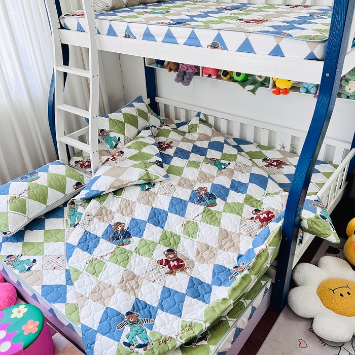 91家纺网 家纺一手货源 找家纺 小虾米 2023新款全棉卡通上下床夹棉系列被套 欢乐熊