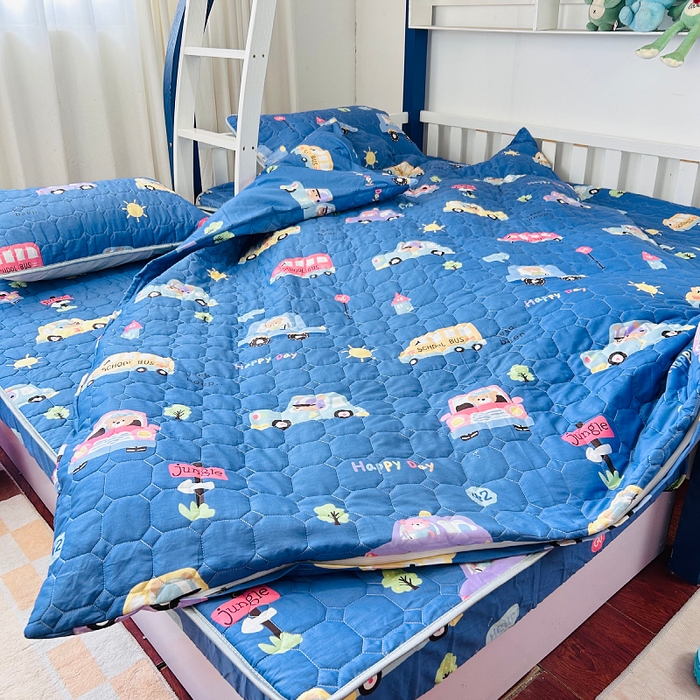 91家纺网 家纺一手货源 找家纺 小虾米 2023新款全棉卡通上下床夹棉系列被套 宝宝巴士蓝