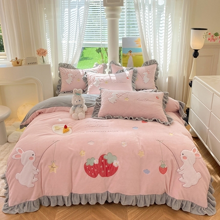 91家纺网 家纺一手货源 找家纺 （总）丝印良品 2023新款牛奶绒摘星兔贴布绣牛奶绒四件套