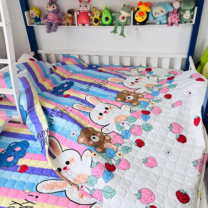 91家纺网 家纺一手货源 找家纺 小虾米 2023新款全棉卡通上下床夹棉系列被套 天真小兔