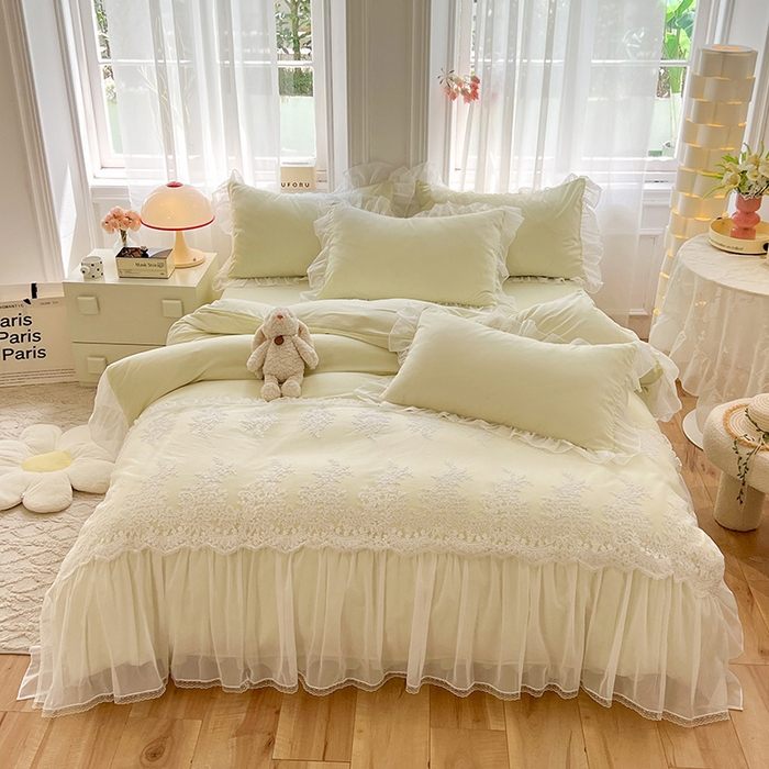 91家纺网 家纺一手货源 找家纺 唐人居 2025新款亲肤磨毛花边款床裙系列--秘密花园 秘密花园-奶白