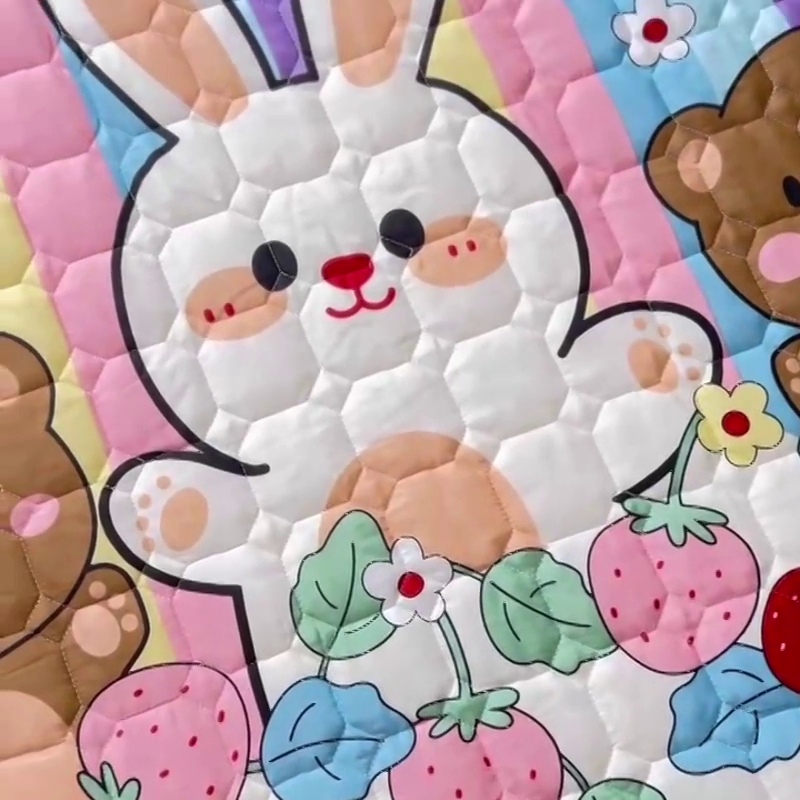 91家纺网 家纺一手货源 找家纺 小虾米 2023新款全棉卡通上下床夹棉系列被套 天真小兔