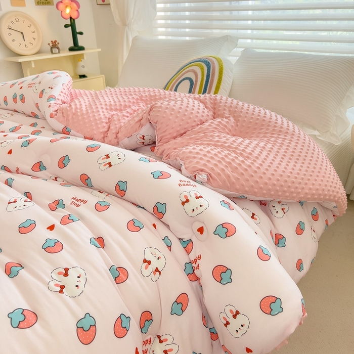 91家纺网 家纺一手货源 找家纺 米菲2023新款A类针织棉豆豆被冬被春秋被被芯被子 0草莓兔