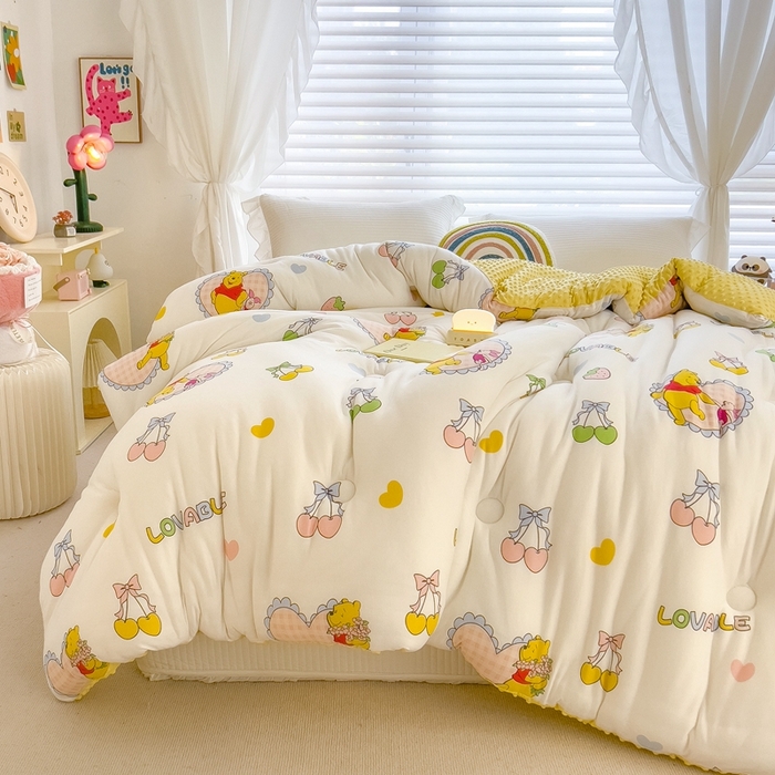 91家纺网 家纺一手货源 找家纺 米菲2023新款A类针织棉豆豆被冬被春秋被被芯被子 0维尼熊