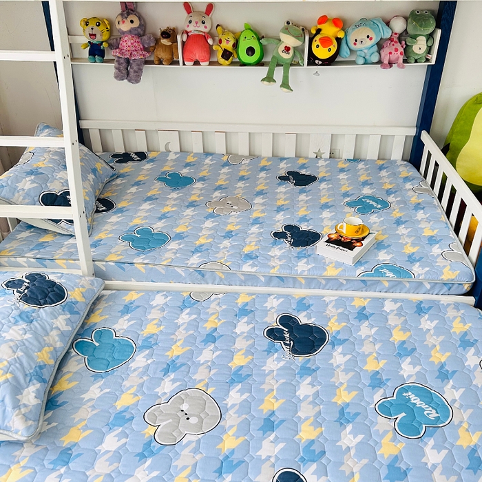 91家纺网 家纺一手货源 找家纺 小虾米 2023新款全棉卡通上下床夹棉系列床笠 千鸟格