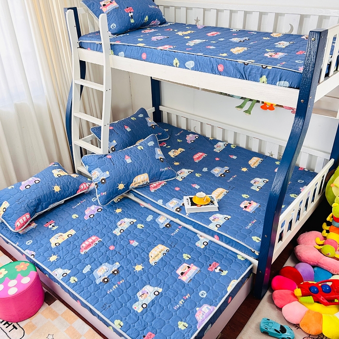 91家纺网 家纺一手货源 找家纺 小虾米 2023新款全棉卡通上下床夹棉系列床笠 宝宝巴士蓝