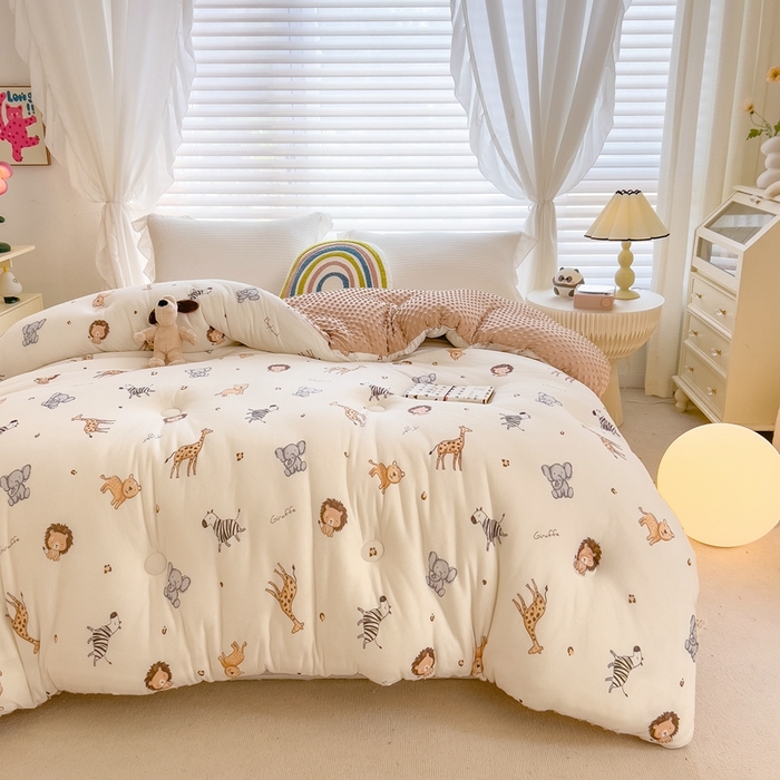 91家纺网 家纺一手货源 找家纺 米菲2023新款A类针织棉豆豆被冬被春秋被被芯被子 动物乐园