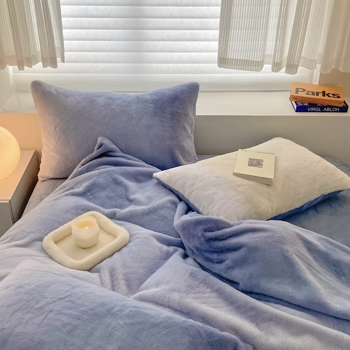 91家纺网 家纺一手货源 找家纺 金奇达家纺 2023新款【圣卡洛斯】渐变兔绒四件套 圣卡洛斯蓝