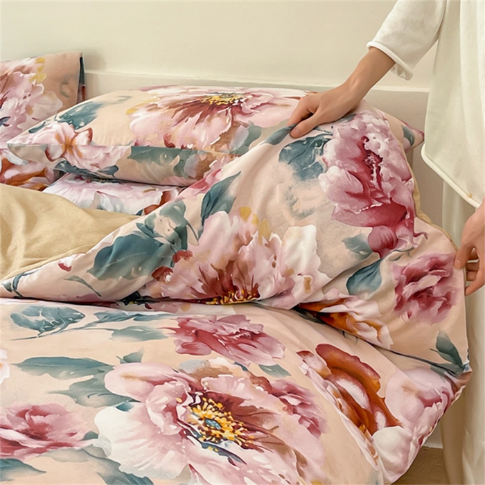 91家纺网 家纺一手货源 找家纺 棉乐町家居 2025新款全棉长绒棉磨毛四件套 花香浓情