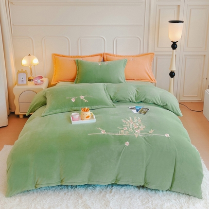 91家纺网 家纺一手货源 找家纺 （总）云锦2023秋冬新品230克高克重云丝绒--幸福树