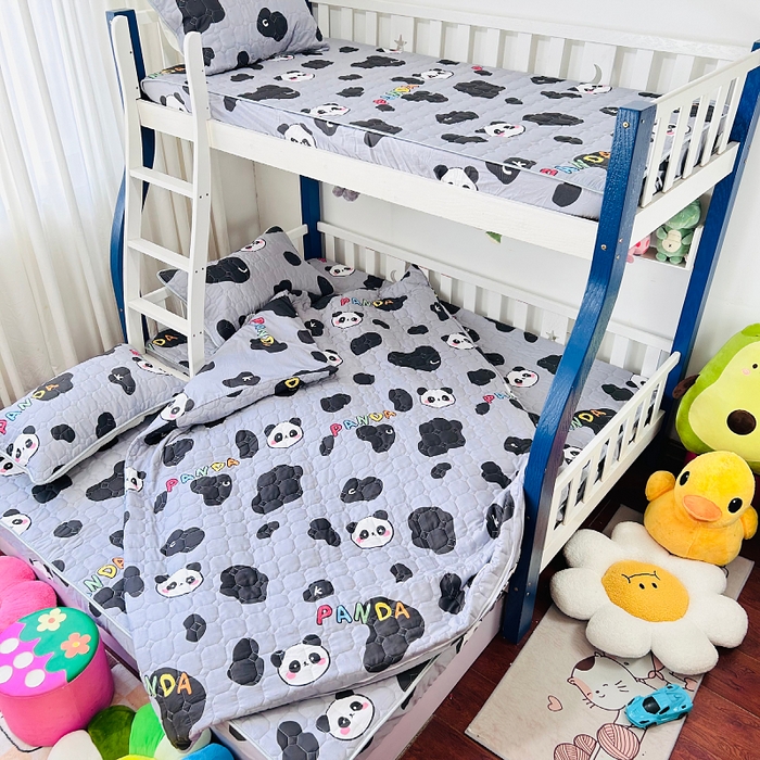 91家纺网 家纺一手货源 找家纺 小虾米 2023新款全棉卡通上下床夹棉系列被套 熊猫宝贝
