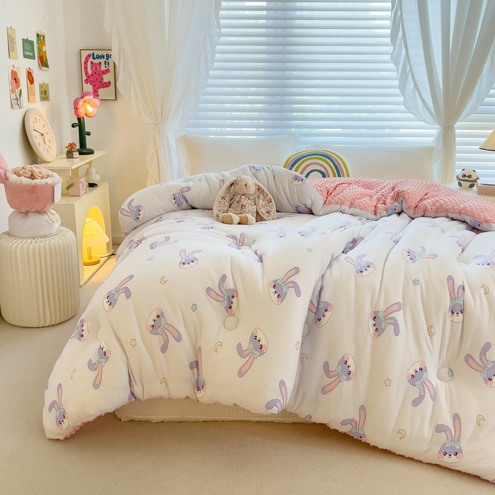 91家纺网 家纺一手货源 找家纺 米菲2023新款A类针织棉豆豆被冬被春秋被被芯被子 星兔兔